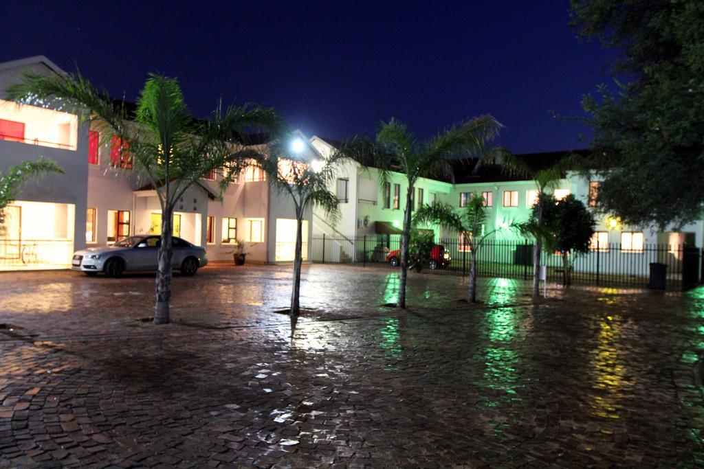 הארטביספורט Casa Bianca Guest Lodge מראה חיצוני תמונה